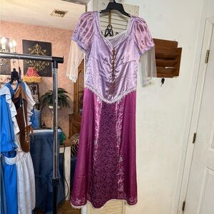 Women’s Halloween costume